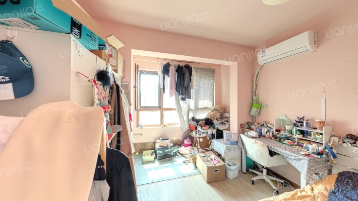 梦世界华园二手房实景图