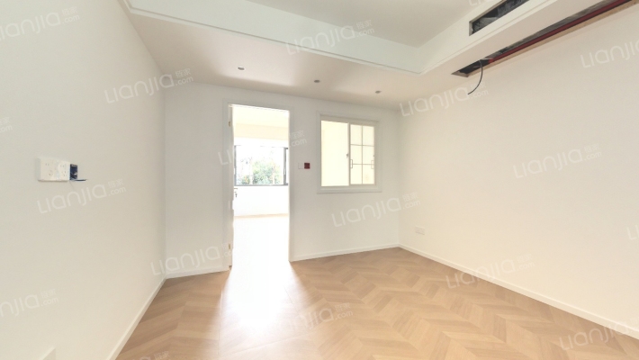 龙腾小区二手房实景图