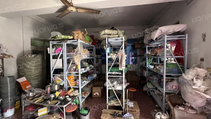 阁老坟居委会二手房实景图