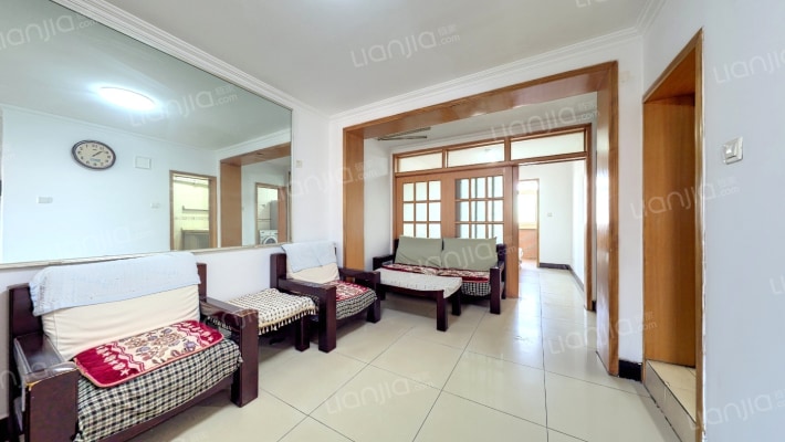 苇子坑22号院二手房实景图