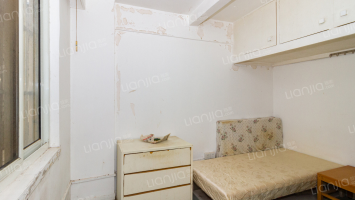 衡山路696弄二手房实景图