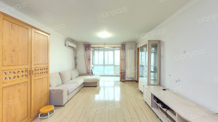 新华街三里二手房实景图