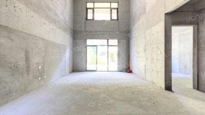 御河上院二手房实景图