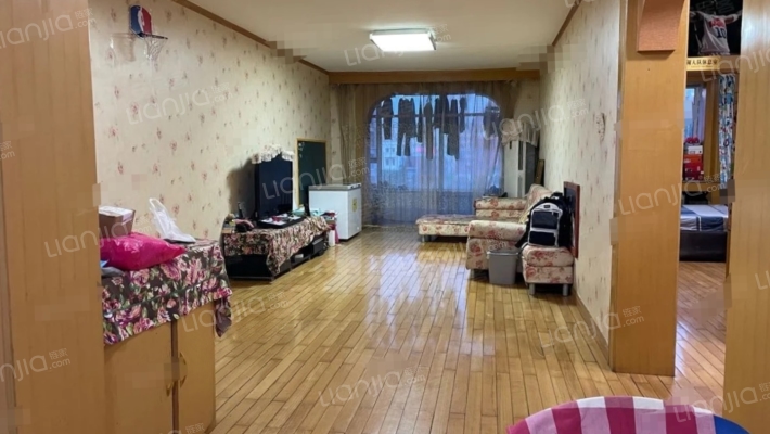 解放路建新楼二手房实景图