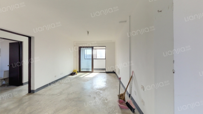 江通苑二手房实景图