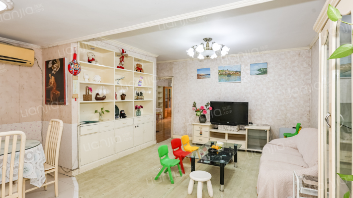 康健公寓二手房实景图