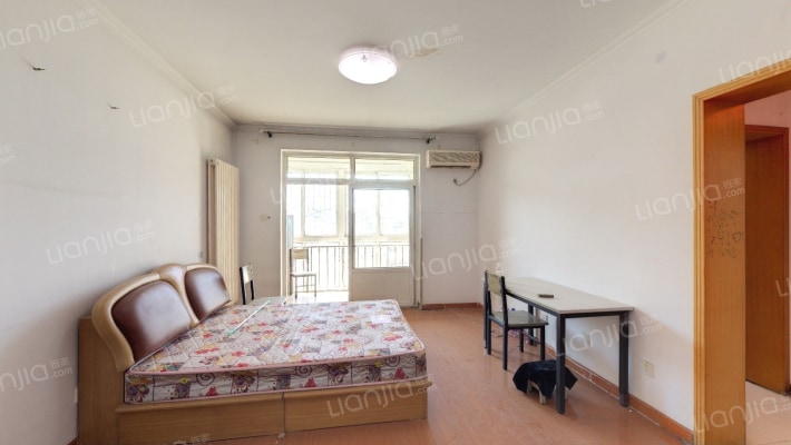 云景里南大门二手房实景图