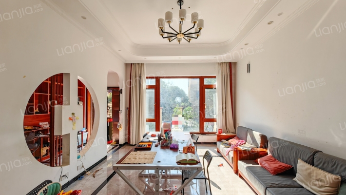 保利国际高尔夫花园二手房实景图