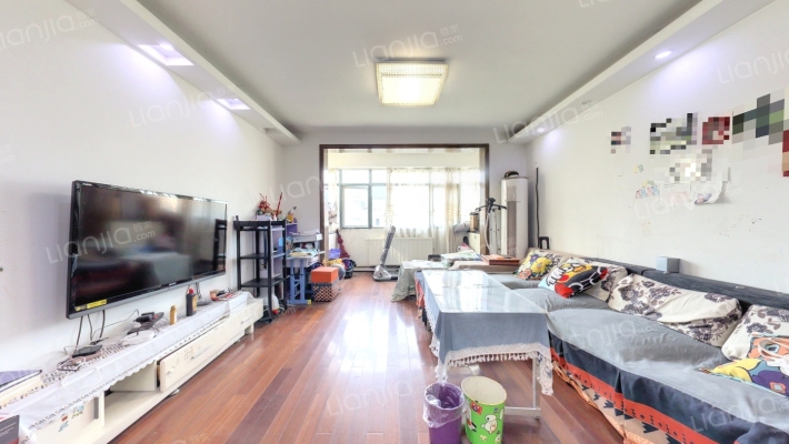 嘉德公寓二手房实景图