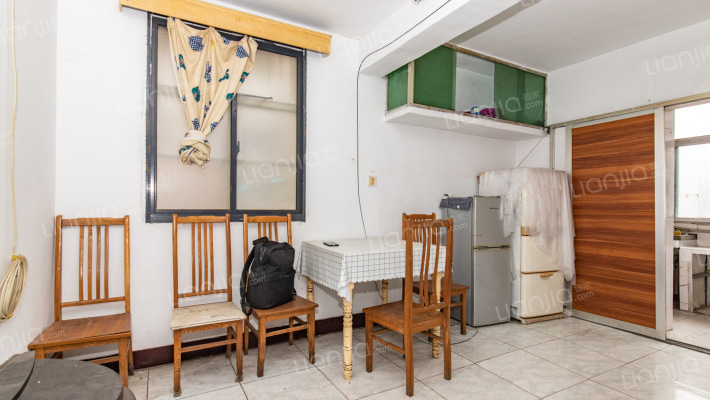 海会一村二手房实景图