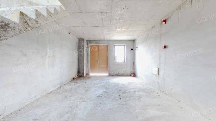 保利达小行星二手房实景图