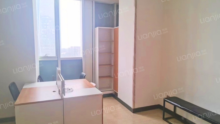 天山科技二手房实景图