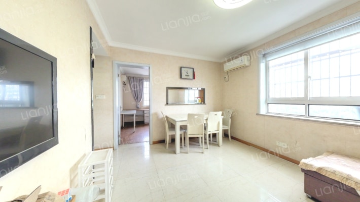 虹苑新寓一村二手房实景图