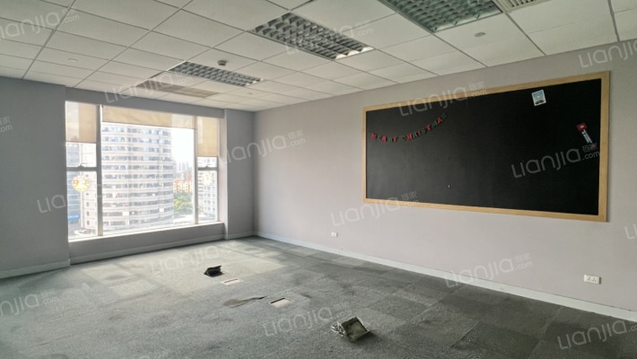 波特曼大厦二手房实景图