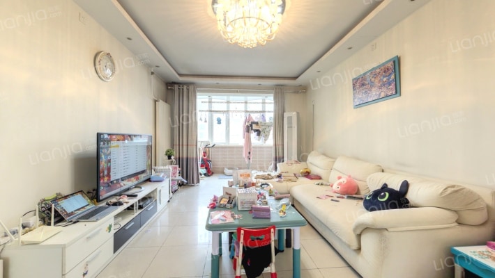 宏盛东区二手房实景图