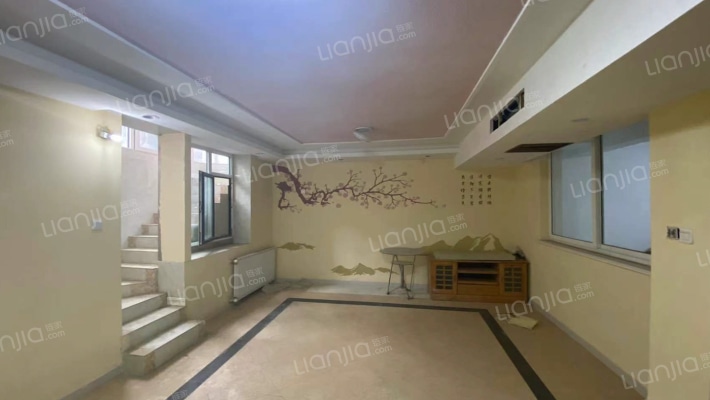 海信南岭风情A区二手房实景图