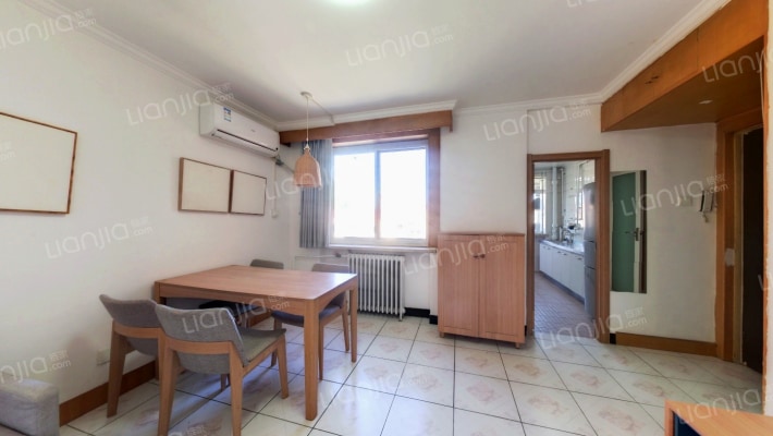 西平里二手房实景图