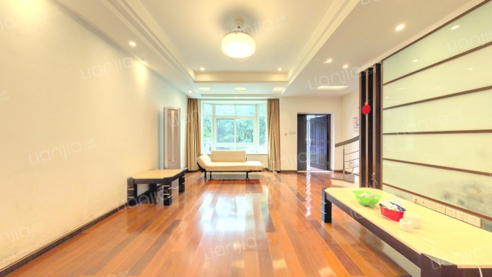 华馨苑(别墅)二手房实景图