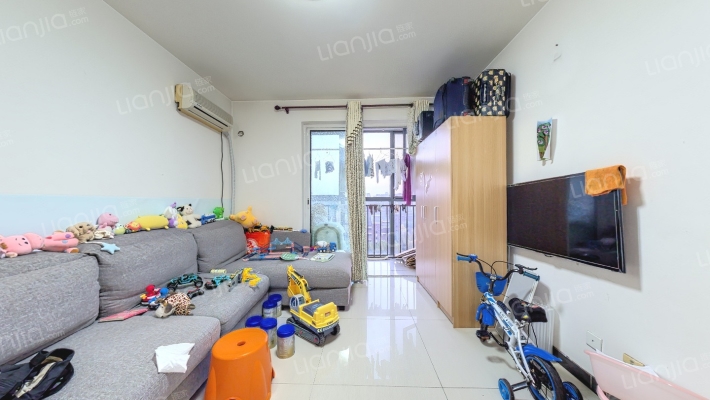 南海家园四里二手房实景图