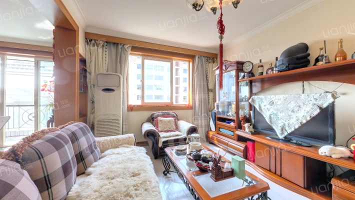 万峰嘉苑二手房实景图