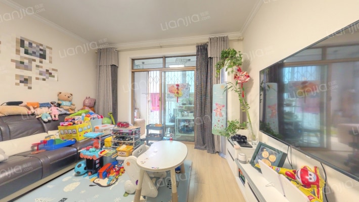 绿地世纪城A区二手房实景图