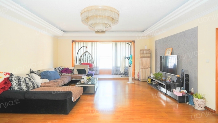 煤管大厦二手房实景图