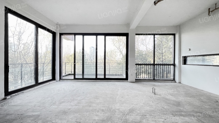 麓湖生态城蓝花屿二手房实景图