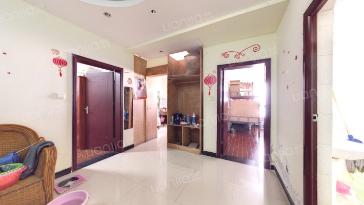 临江佳园二手房实景图