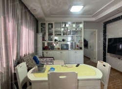 整租·鸿基彼岸住宅小区 2室1厅 南/北_鸿基彼岸住宅小区租房