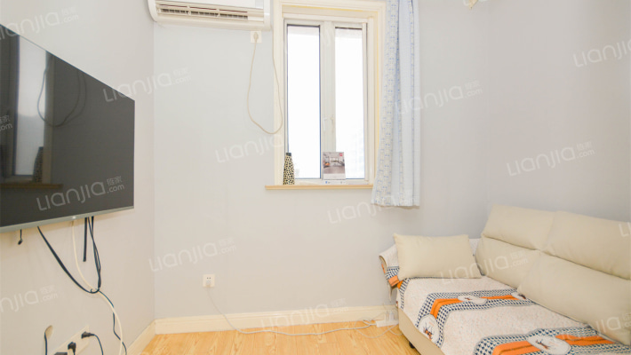 由由七村二手房实景图