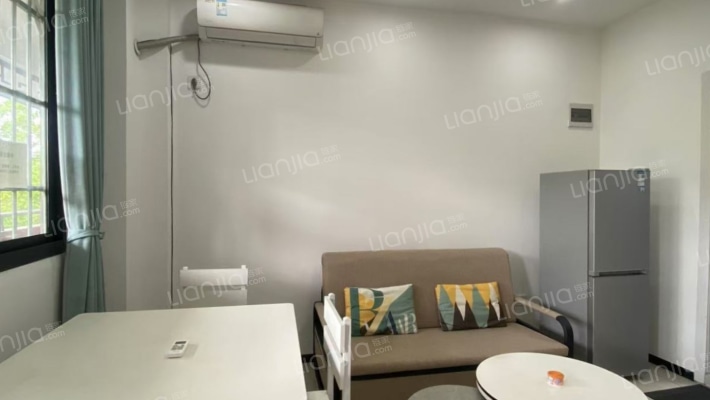 鼓楼步行街二手房实景图