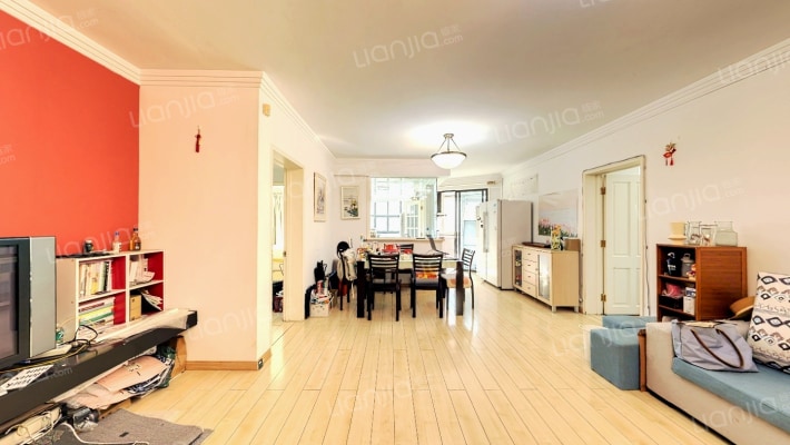 雅典花苑二手房实景图