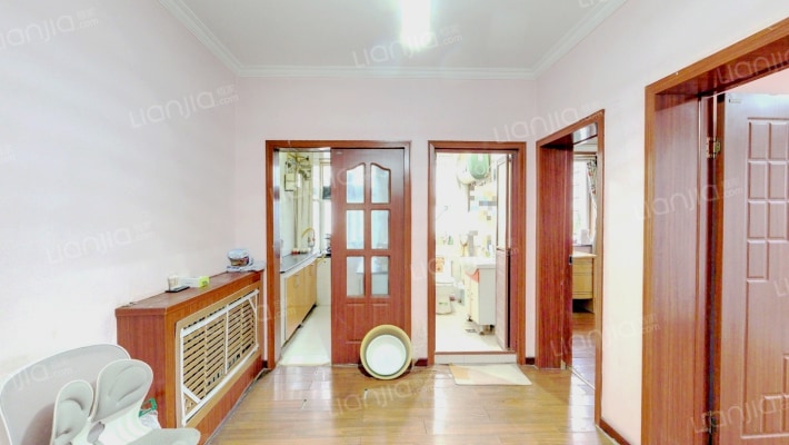 青春路二手房实景图