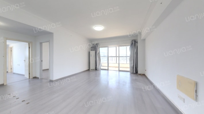 武汉客厅二手房实景图