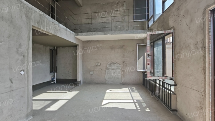 南方公园美墅二手房实景图