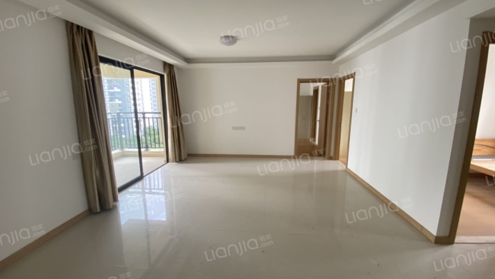 万科珠江东岸三期二手房实景图