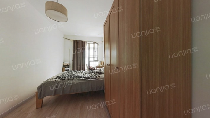 理想银泰城二手房实景图