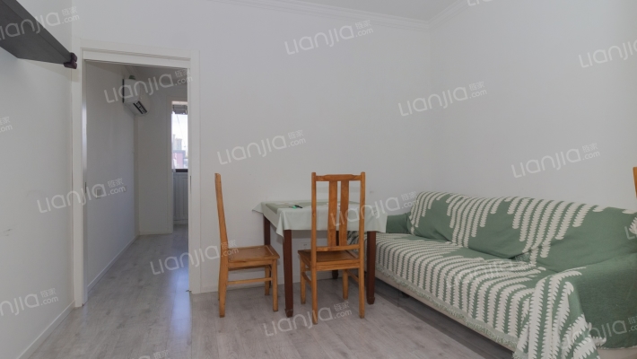 艾南小区二手房实景图