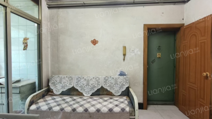 三院综合楼二手房实景图