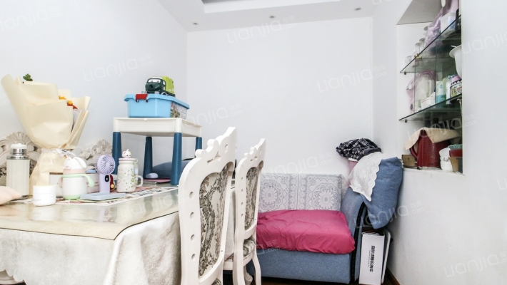 定西路615弄二手房实景图