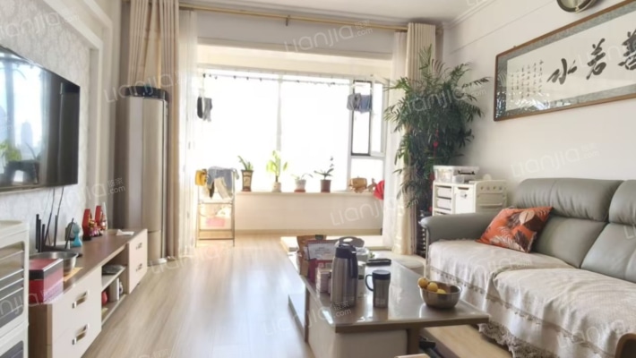 江湾路农贸大厅二手房实景图