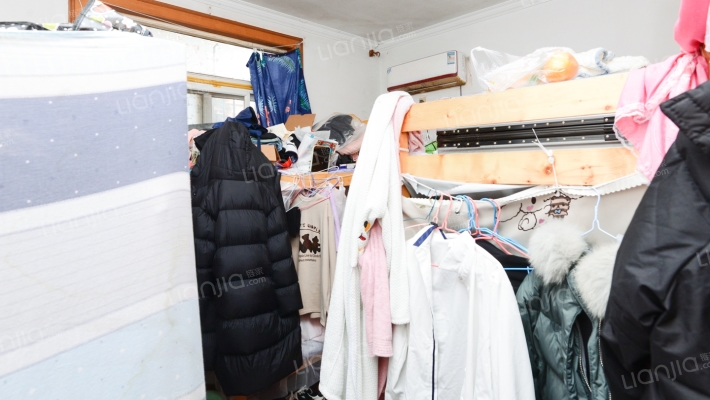 思致公寓二手房实景图