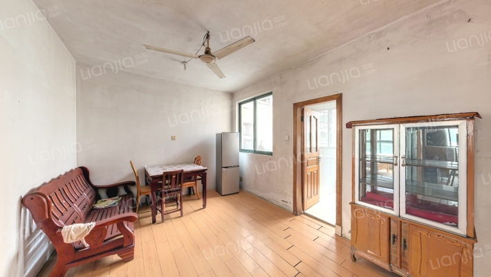 景园小区二手房实景图