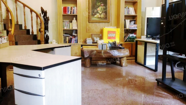 中央花园城市别墅二手房实景图