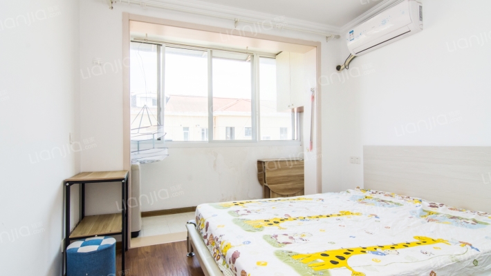 莘松三村二手房实景图