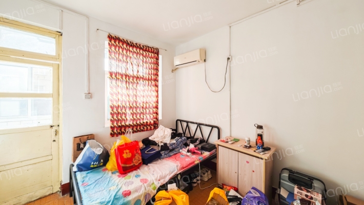 山大路198号二手房实景图