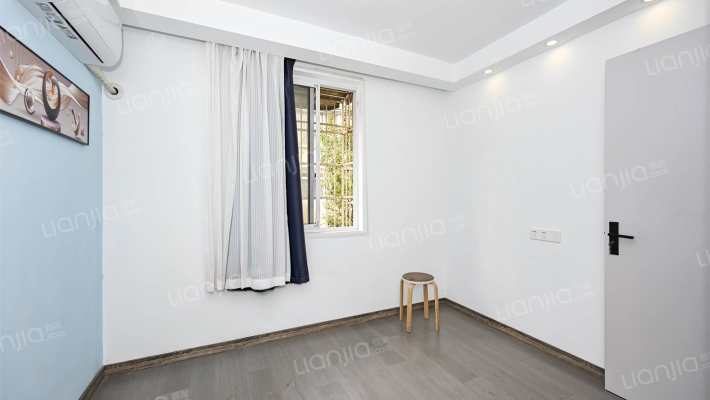 崂山二村二手房实景图