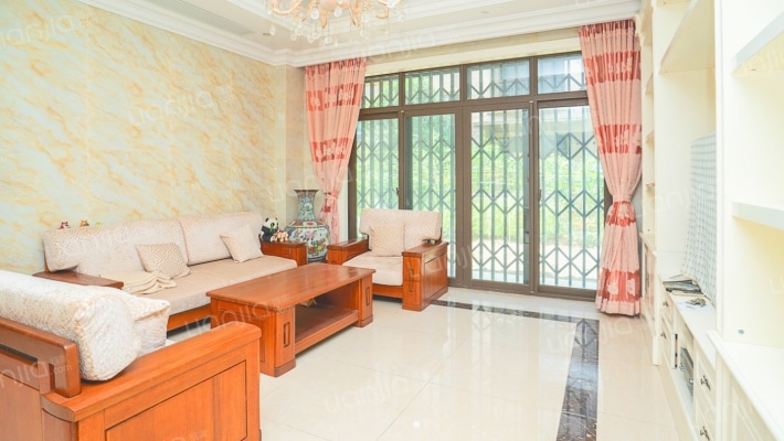 碧桂园凤凰城翡翠岛C区二手房实景图