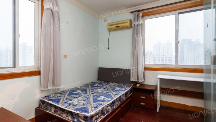 新联大楼二手房实景图