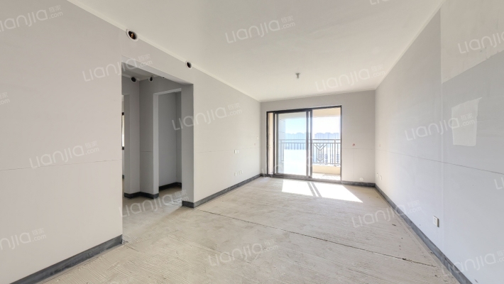 绿都澜湾枫园二手房实景图